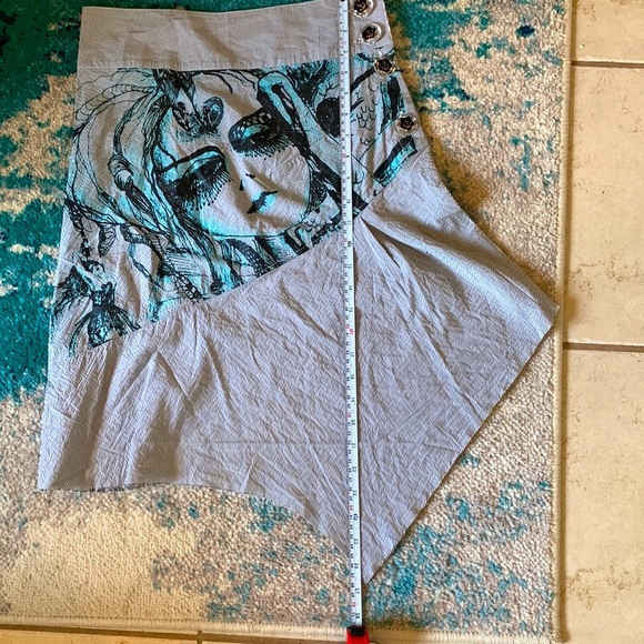 Funky grey stripe on silvery material high waisted asymmetrical skirt Small - Picture 12 of 16